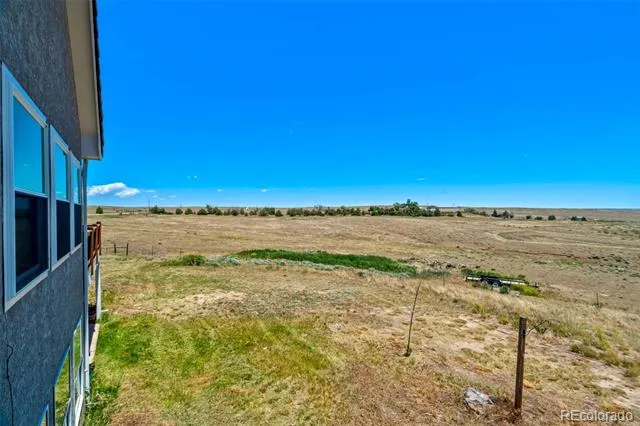 18300 County Rd 105 Ramah, CO 80832