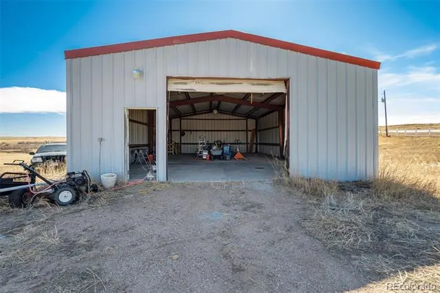 18300 County Rd 105 Ramah, CO 80832