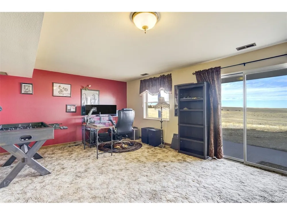 18300 County Rd 105 Ramah, CO 80832