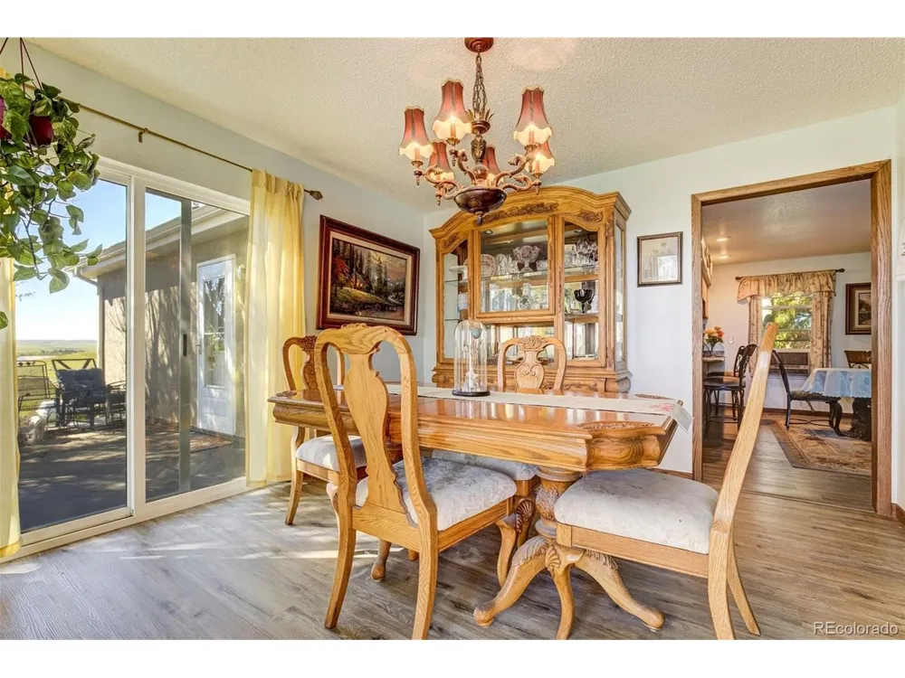 18300 County Rd 105 Ramah, CO 80832