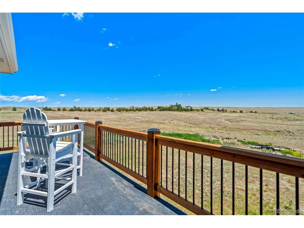 18300 County Rd 105 Ramah, CO 80832