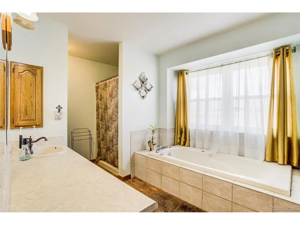 18300 County Rd 105 Ramah, CO 80832