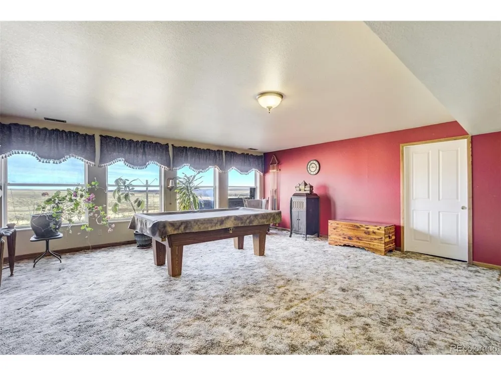 18300 County Rd 105 Ramah, CO 80832