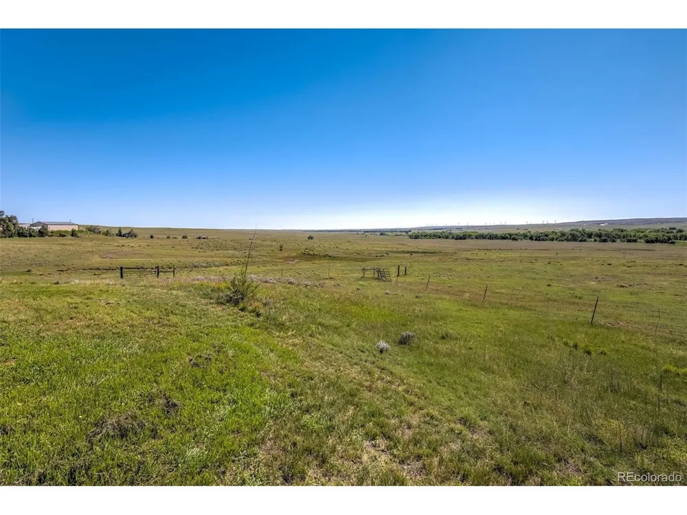 18300 County Rd 105 Ramah, CO 80832