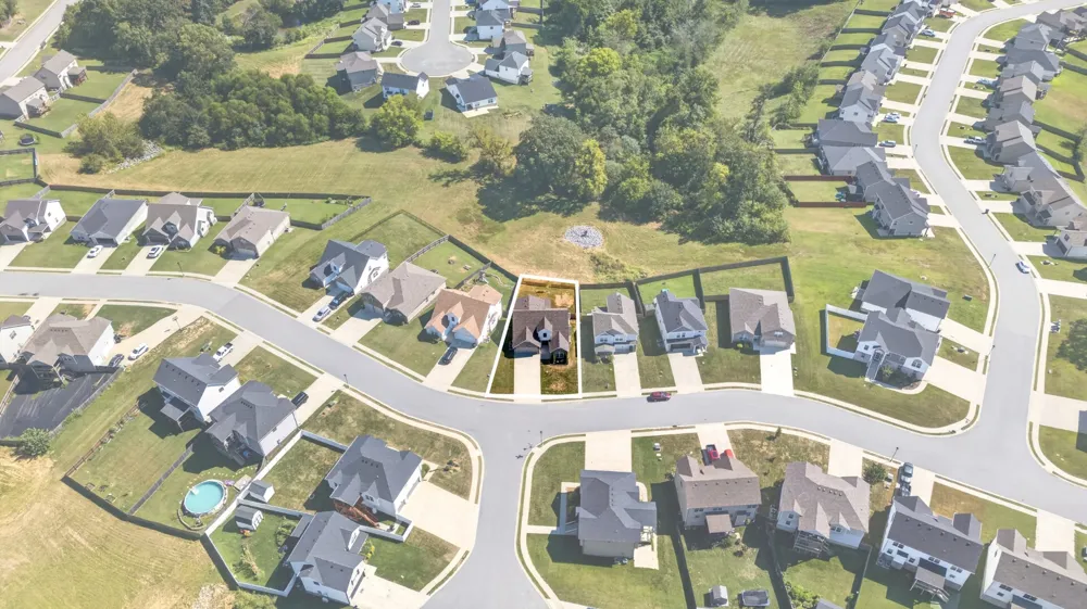 380 Wingfield Dr Clarksville, TN 37043