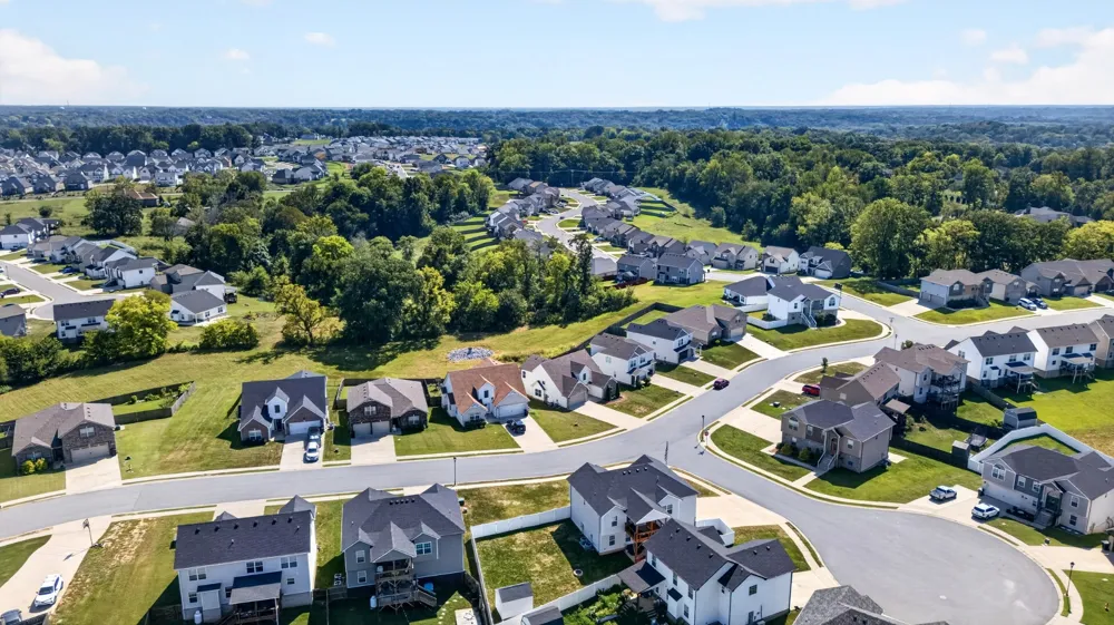 380 Wingfield Dr Clarksville, TN 37043