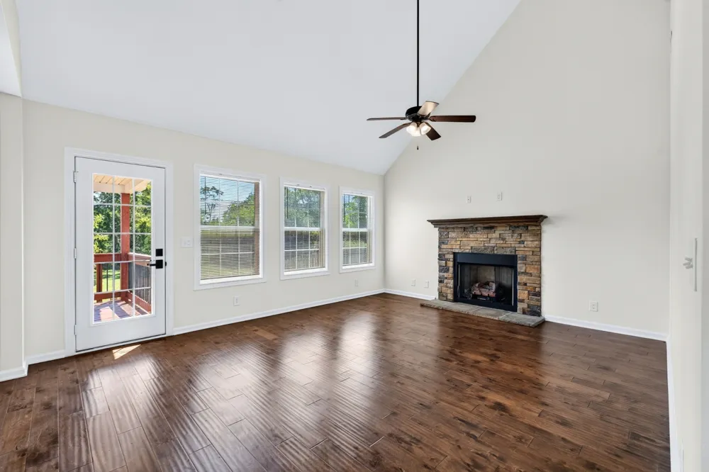 380 Wingfield Dr Clarksville, TN 37043