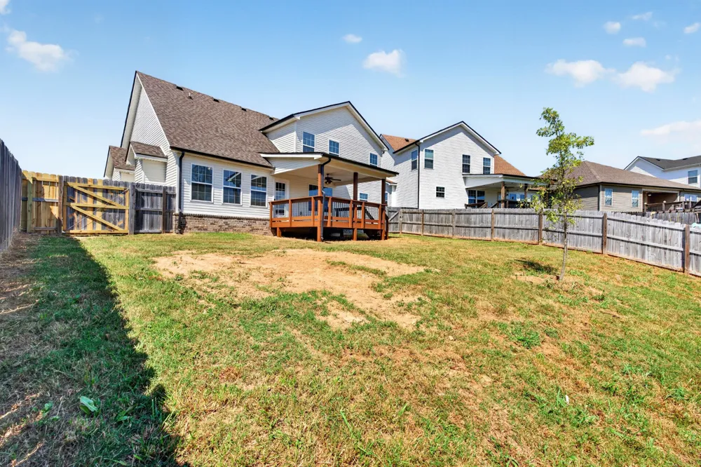 380 Wingfield Dr Clarksville, TN 37043