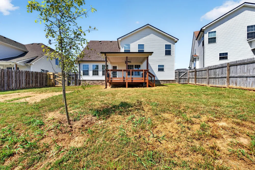 380 Wingfield Dr Clarksville, TN 37043