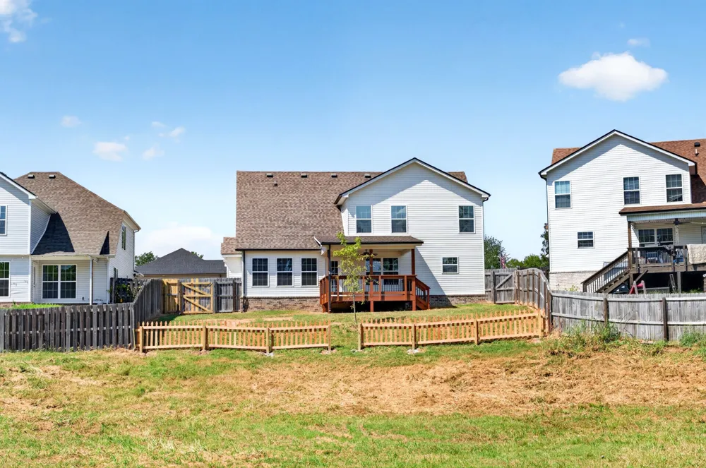 380 Wingfield Dr Clarksville, TN 37043