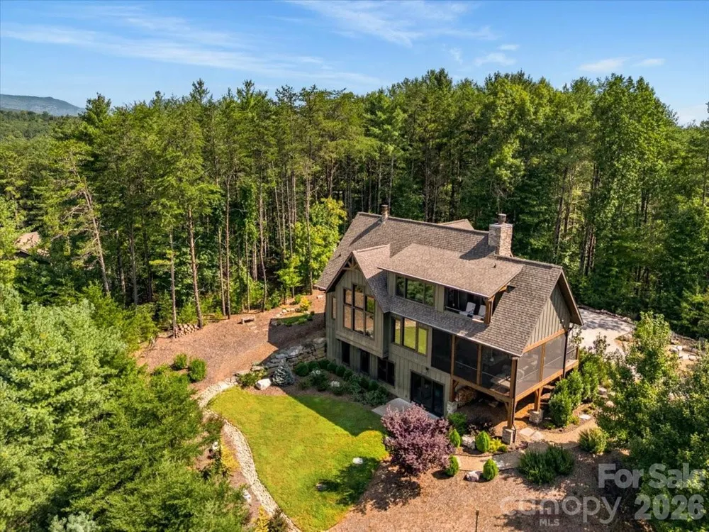 2775 Campbells Trace Nebo, NC 28761