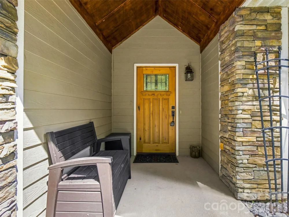 16 Jennlynn Drive Arden, NC 28704