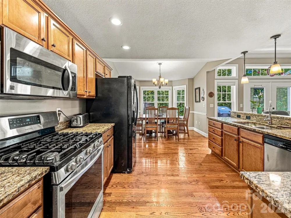 16 Jennlynn Drive Arden, NC 28704