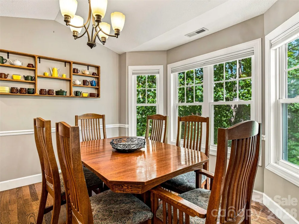 16 Jennlynn Drive Arden, NC 28704