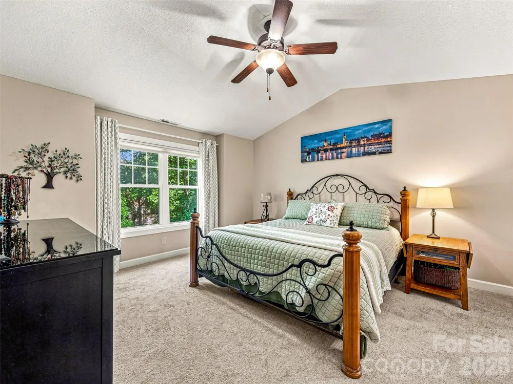 16 Jennlynn Drive Arden, NC 28704