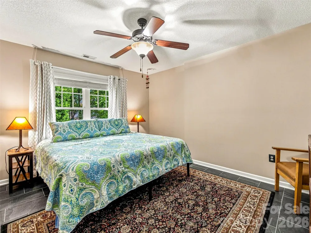 16 Jennlynn Drive Arden, NC 28704