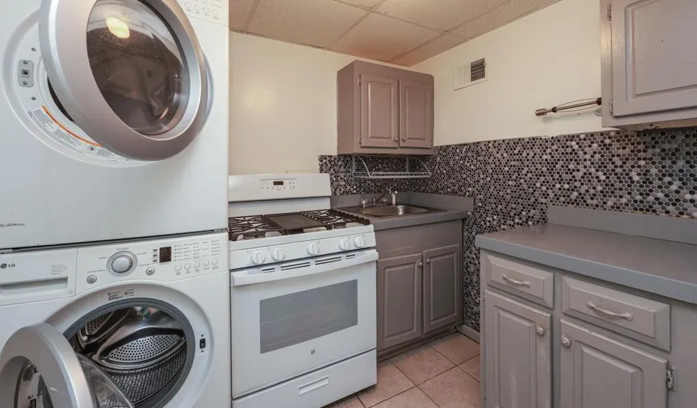 3029 Clove Tree Lane Woodstock, GA 30189