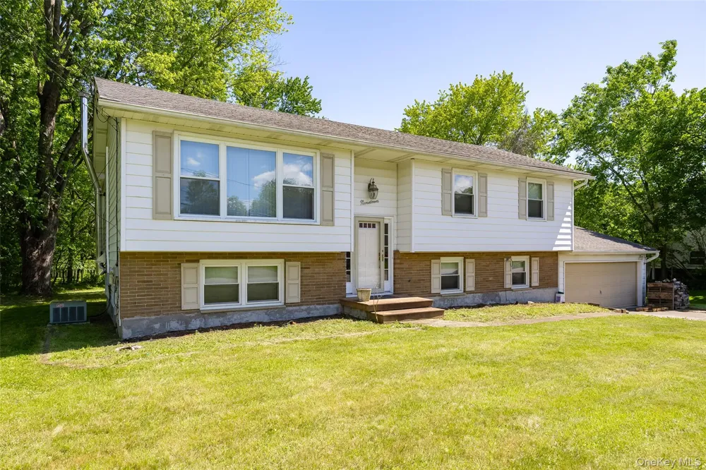 19 Tor Road Wappingers Falls, NY 12590