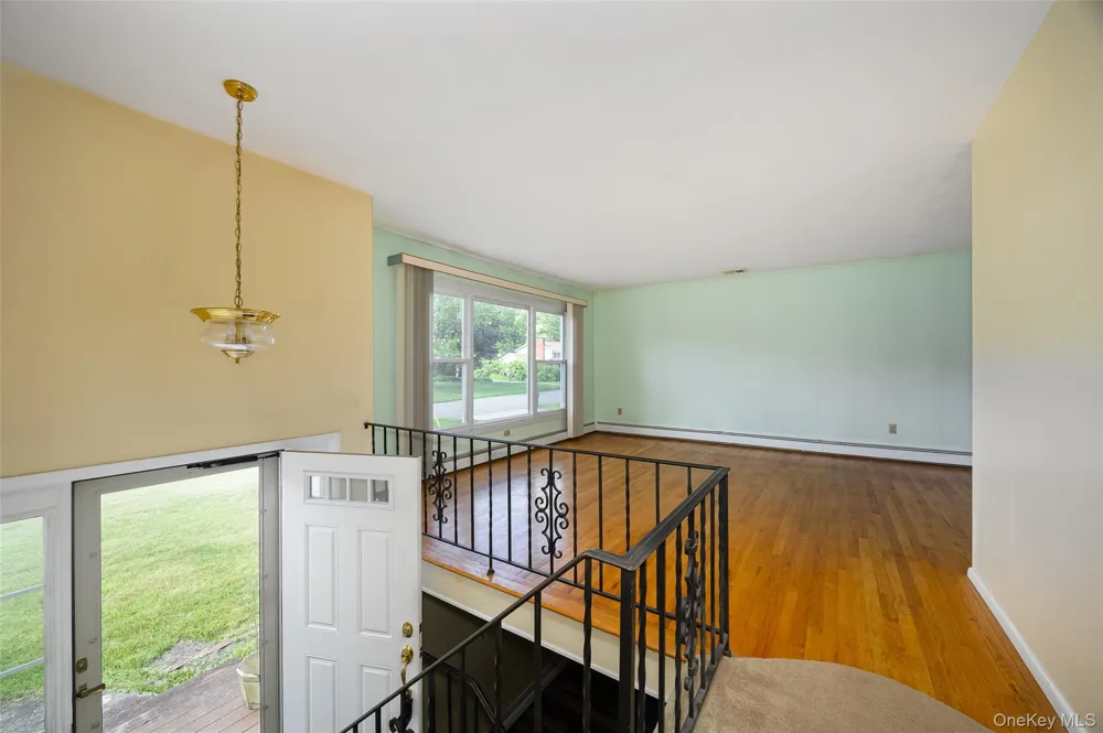 19 Tor Road Wappingers Falls, NY 12590