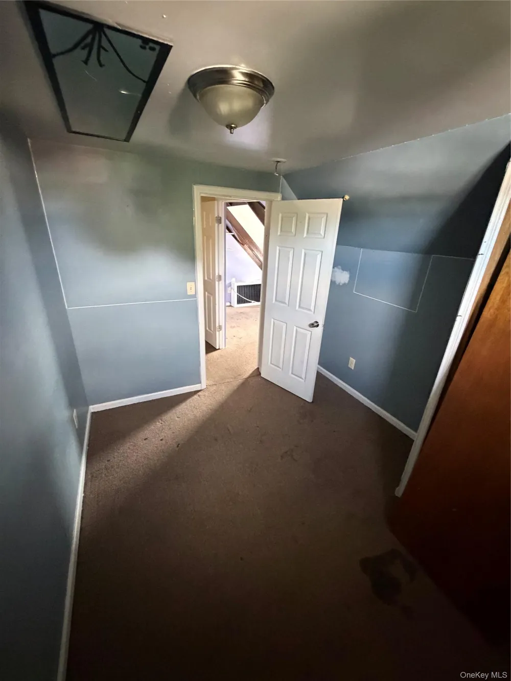 10 Fiske Place Uniondale, NY 11553