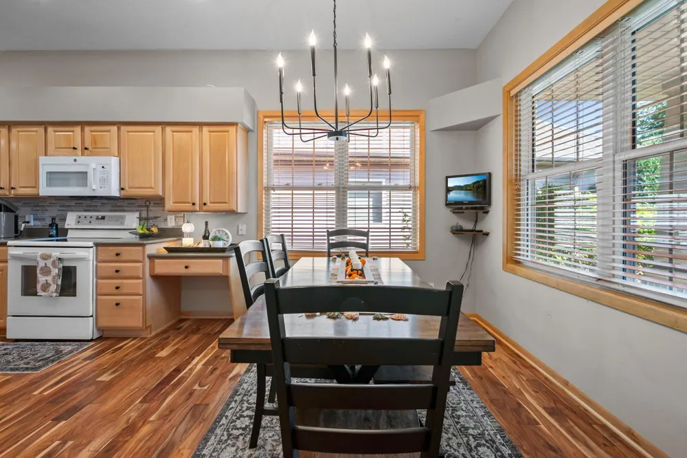 1404 Beachcomber Boulevard Waconia, MN 55387