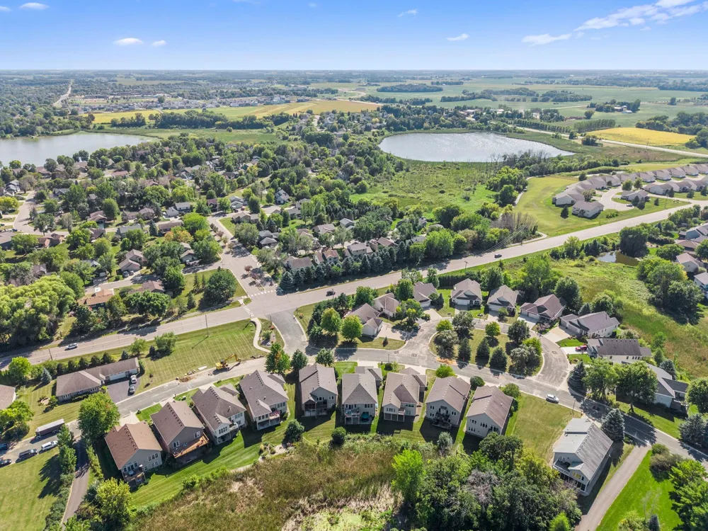 1404 Beachcomber Boulevard Waconia, MN 55387