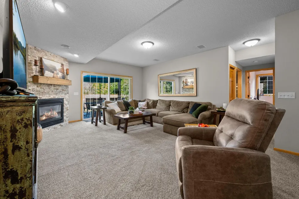 1404 Beachcomber Boulevard Waconia, MN 55387