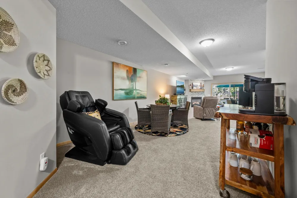 1404 Beachcomber Boulevard Waconia, MN 55387