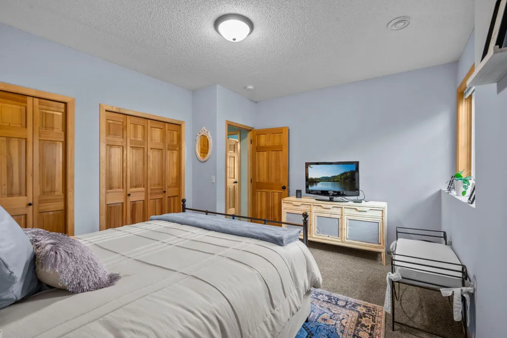 1404 Beachcomber Boulevard Waconia, MN 55387