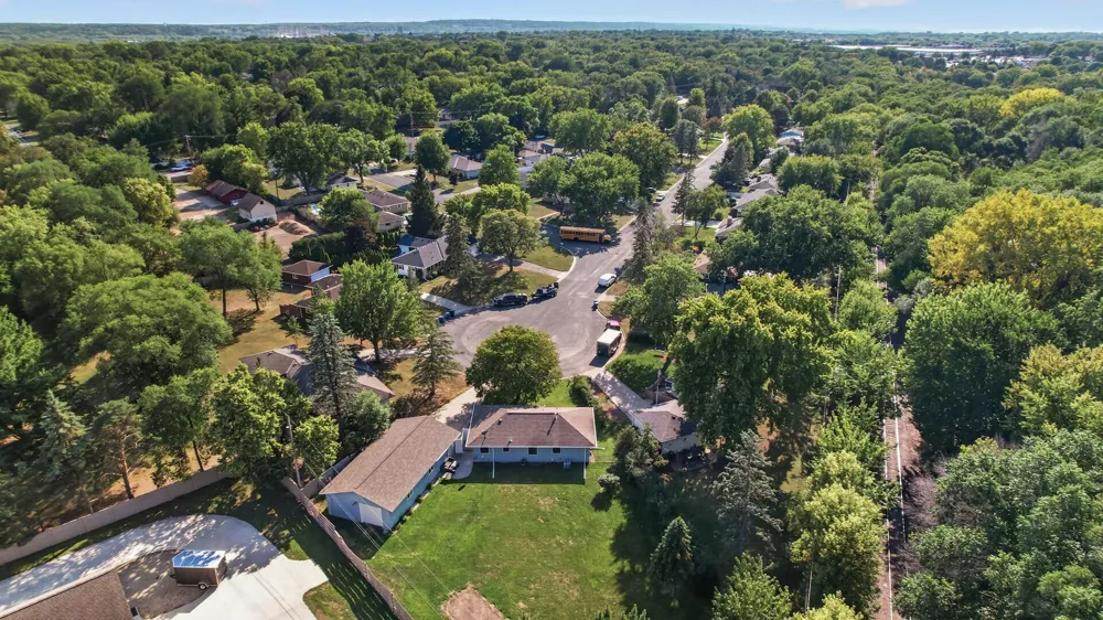 4500 Nord Drive Bloomington, MN 55437