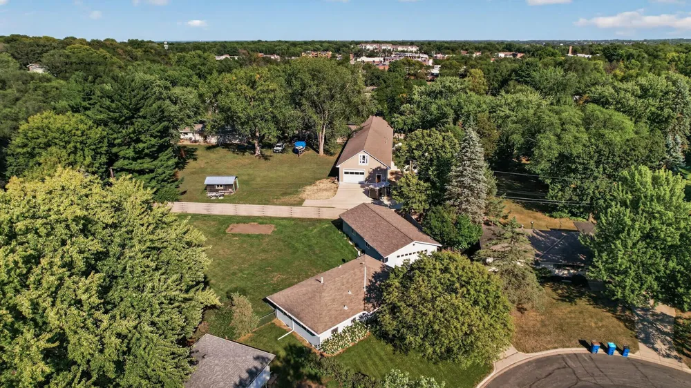 4500 Nord Drive Bloomington, MN 55437