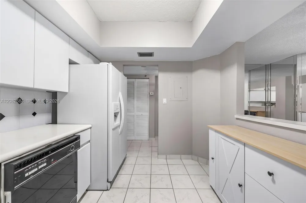 9455 Collins Ave #501 Surfside, FL 33154