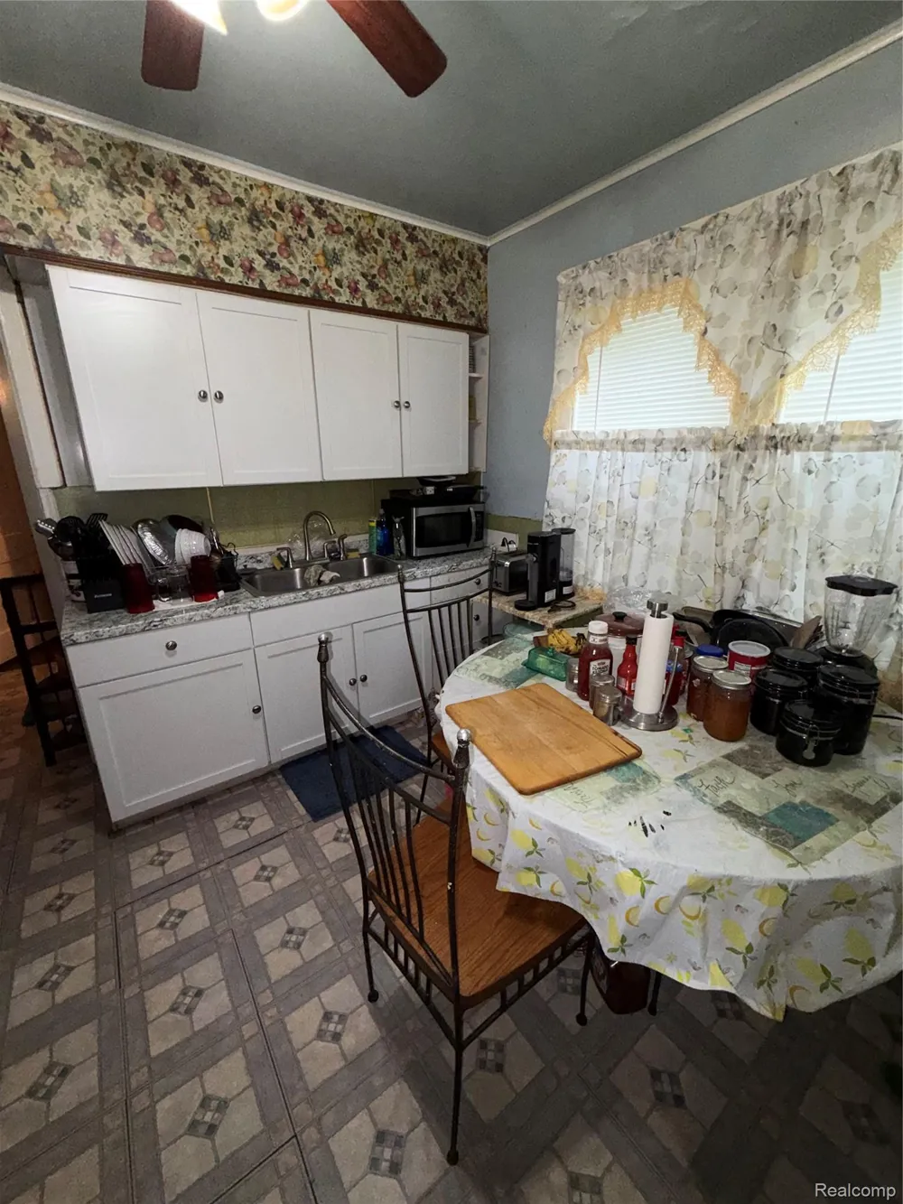 12519 Evanston Street Detroit City, MI 48213