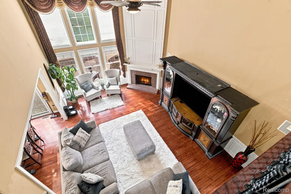 48645 Antique Road Canton Charter Township, MI 48187