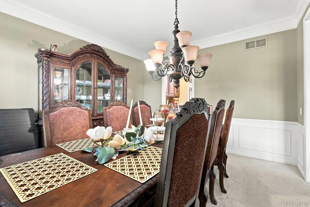 48645 Antique Road Canton Charter Township, MI 48187