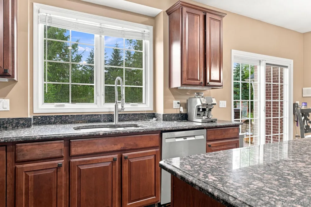 48645 Antique Road Canton Charter Township, MI 48187