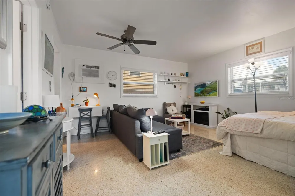 504 67TH AVENUE #7 St Pete Beach, FL 33706