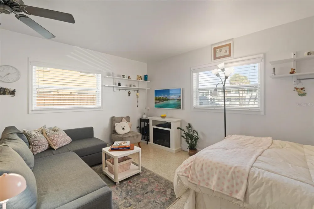 504 67TH AVENUE #7 St Pete Beach, FL 33706
