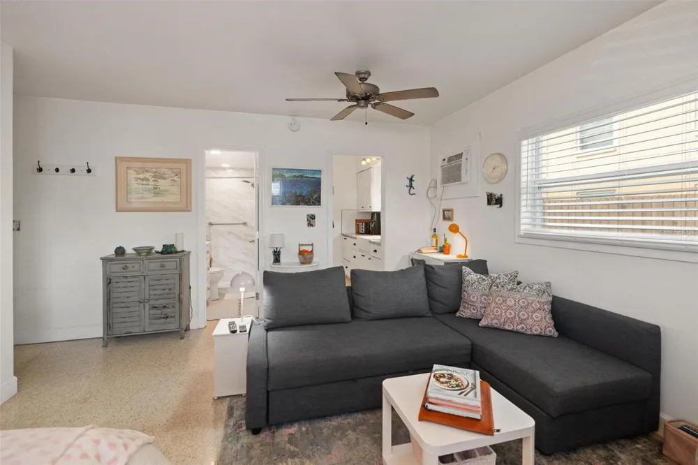 504 67TH AVENUE #7 St Pete Beach, FL 33706
