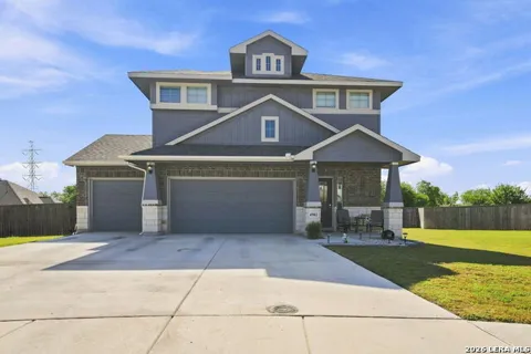 4902 Village Park