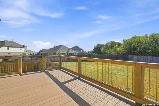 4902 Village Park Marion, TX 78124