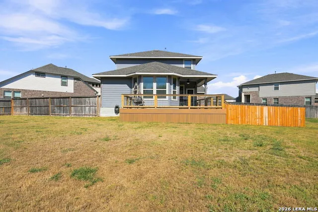 4902 Village Park Marion, TX 78124