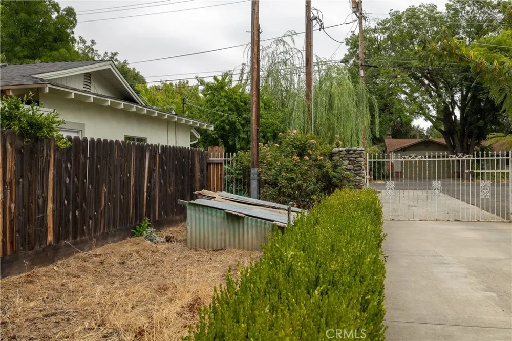 904 W 12th Avenue Chico, CA 95926
