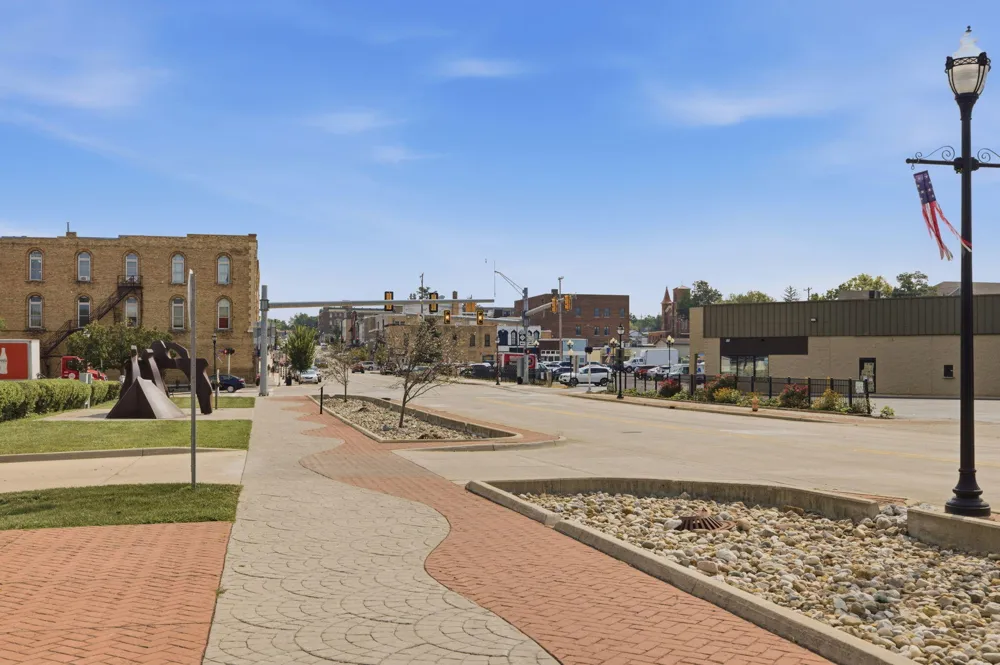 511 Oak Street Niles, MI 49120