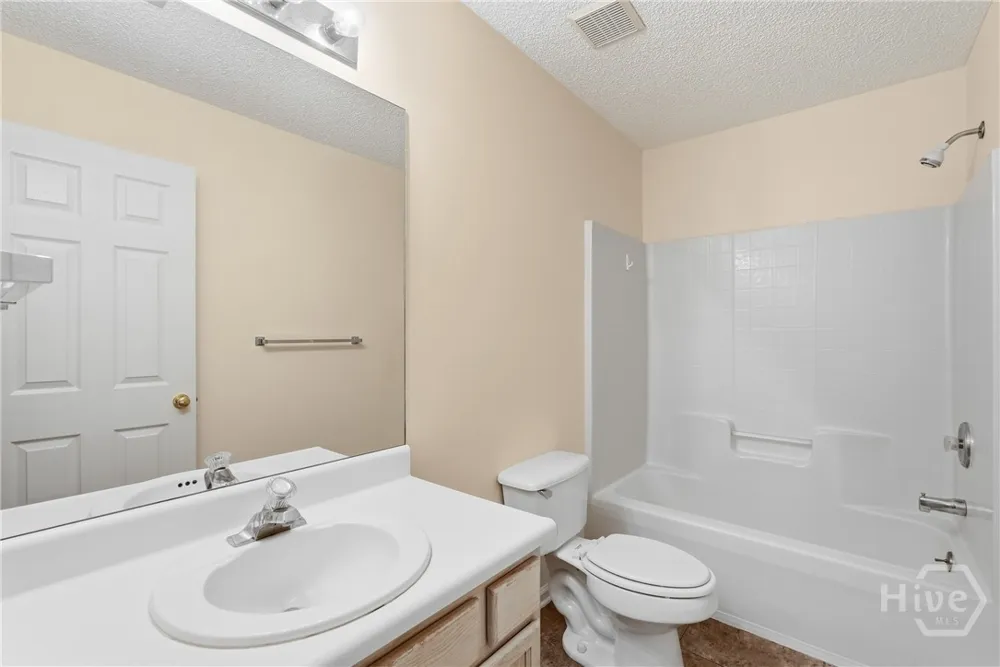 6 Putters Place Savannah, GA 31419