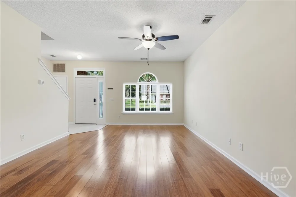 6 Putters Place Savannah, GA 31419
