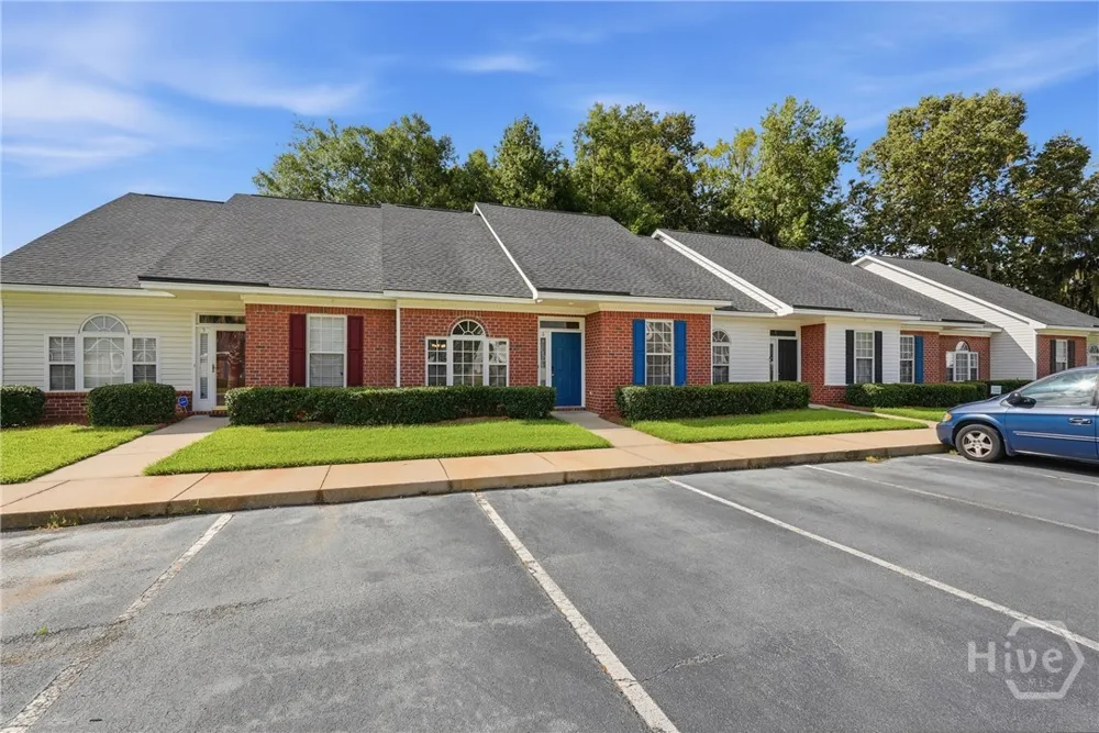 6 Putters Place Savannah, GA 31419