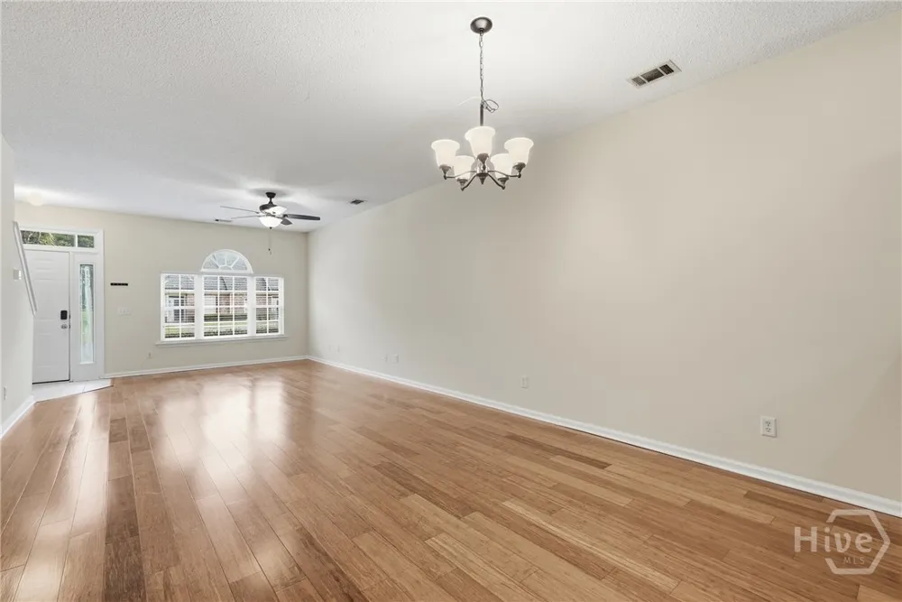 6 Putters Place Savannah, GA 31419