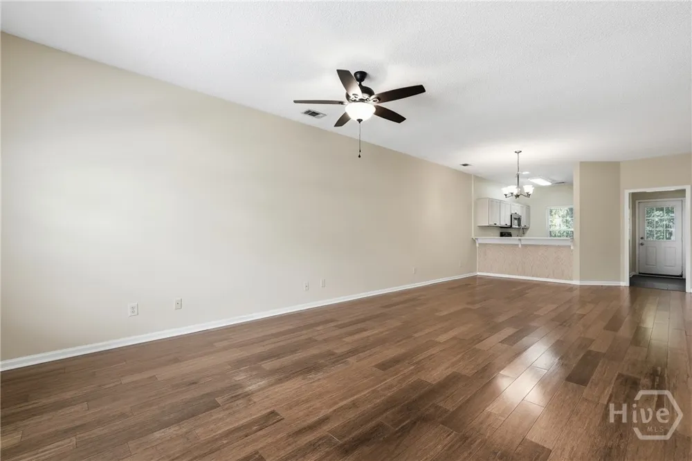 6 Putters Place Savannah, GA 31419