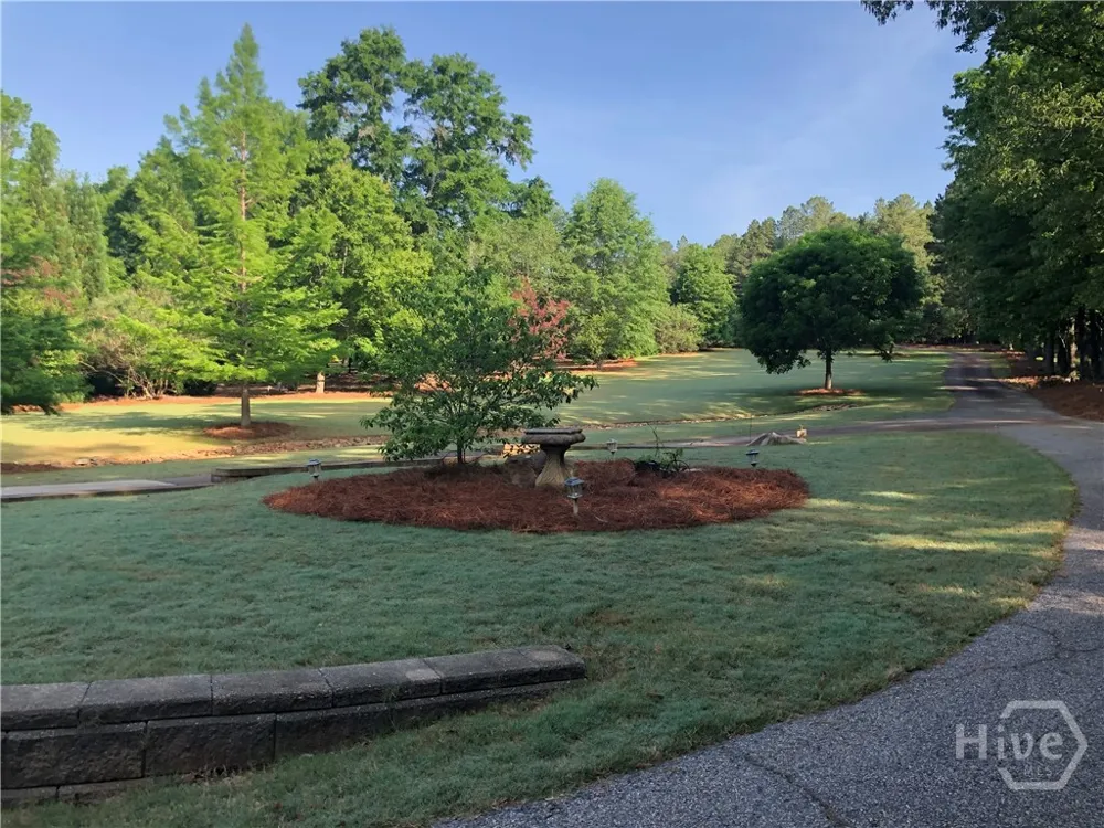 1171 River Run Bishop, GA 30621